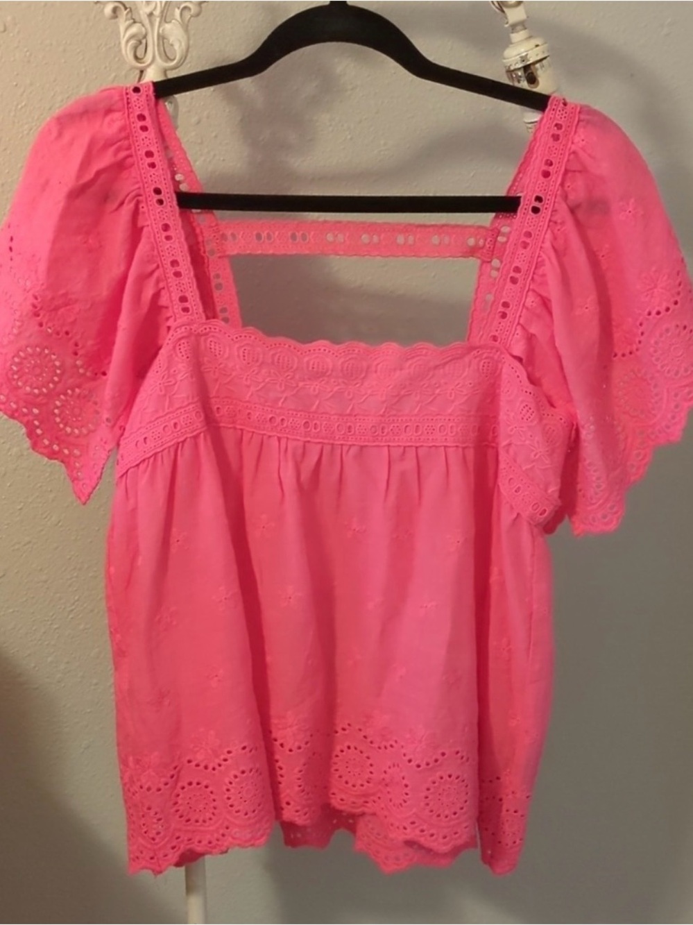 Allison nwt pink eyelet babydoll eyelet square neck Medium $154